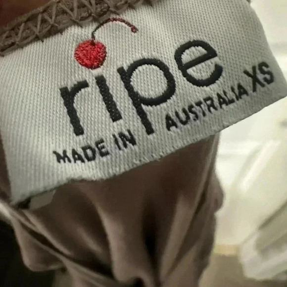 XS RIPE Maternity Shirt Light Brownish - Picture 7 of 14